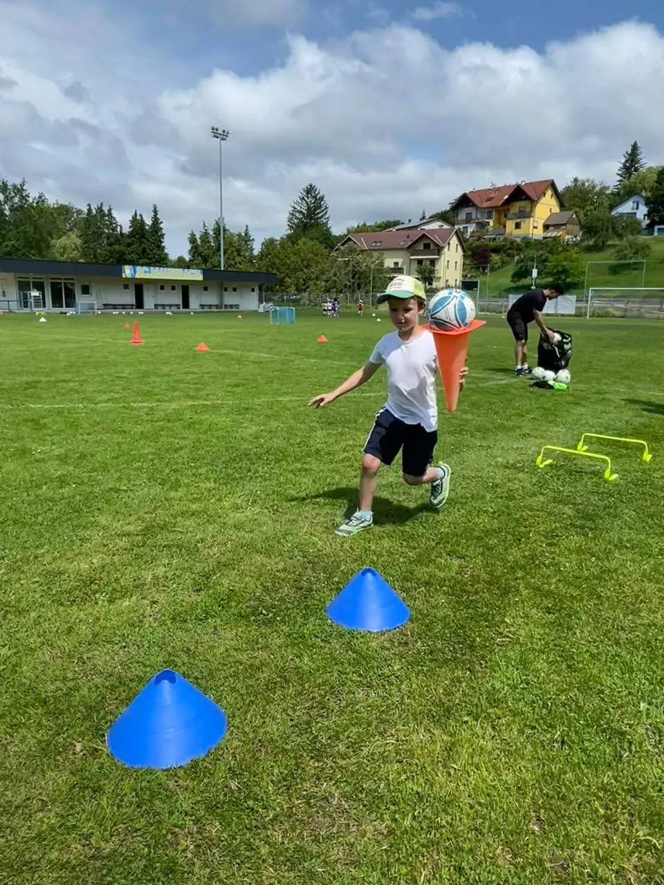 Fußballübungen im Camp